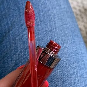 UD Urban Decay Revolution Brick House